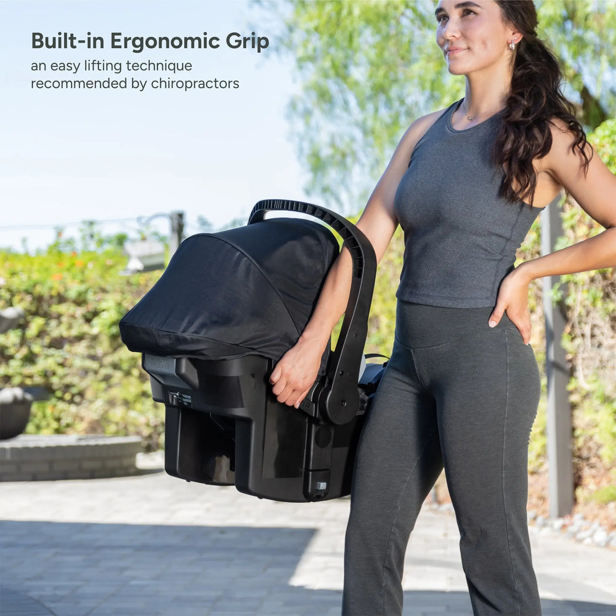 Baby Trend EZ-Lift Infant Car Seat built-in ergonomic grip an easy lifting technique