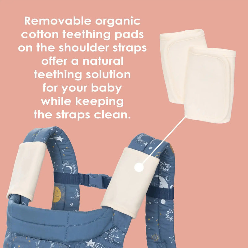 Removable organic cotton teething pads on the shoulder straps offer a natural teething solution for your baby while keeping the straps clean