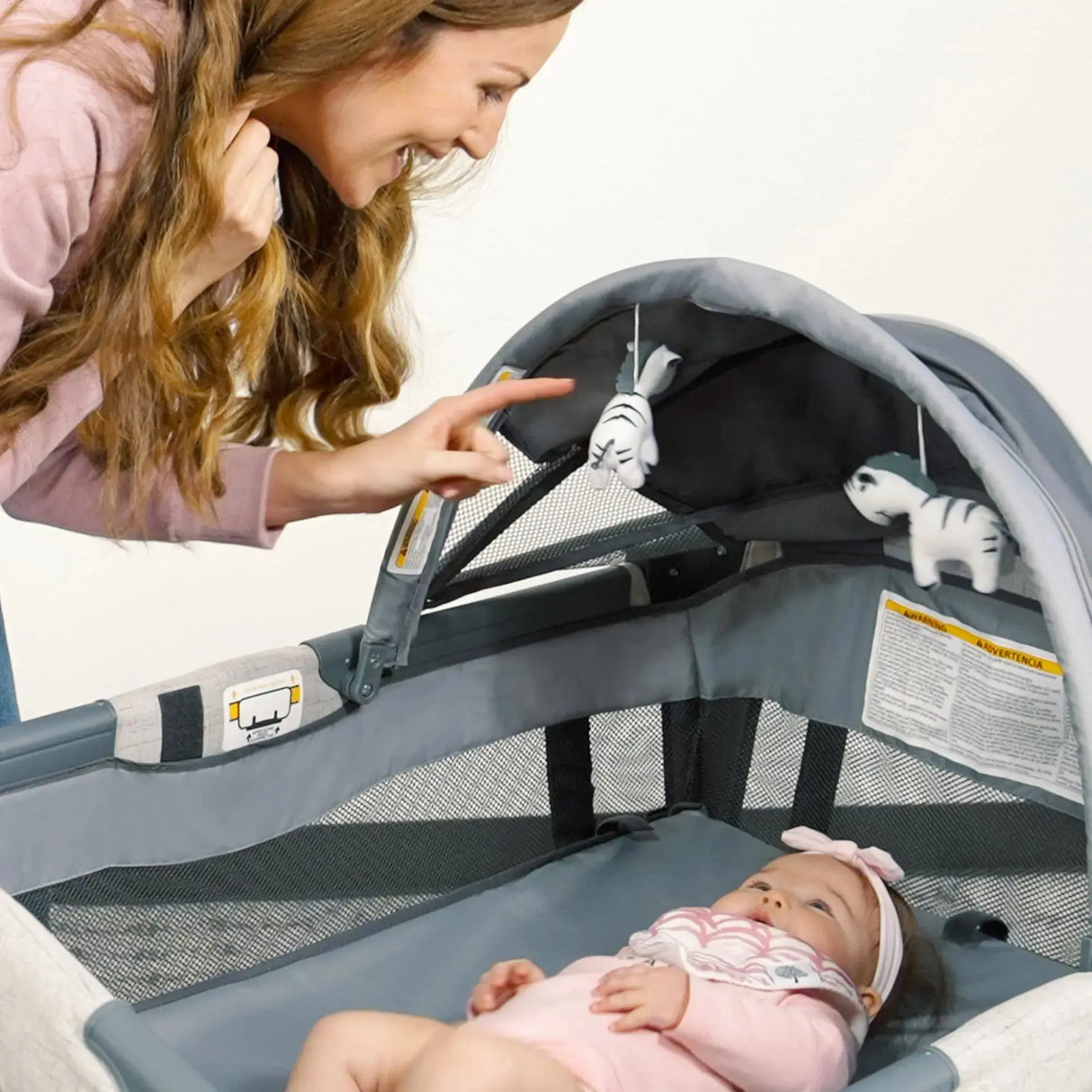 Deluxe II Nursery Center Playard
