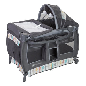 Deluxe II Nursery Center Playard (International)