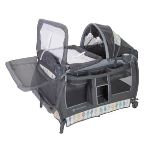 Deluxe II Nursery Center Playard (International)