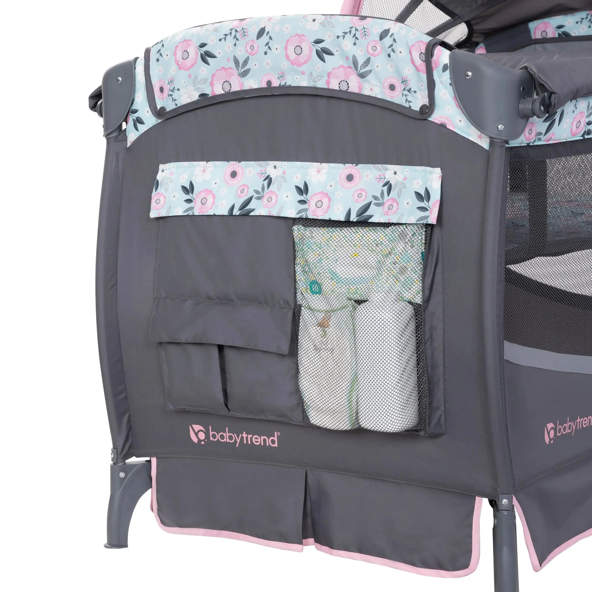 Deluxe II Nursery Center Playard (International)